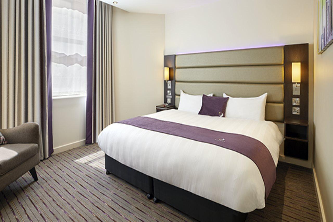 Premier Inn Edinburgh A1 - Newcraighall ภายนอก รูปภาพ